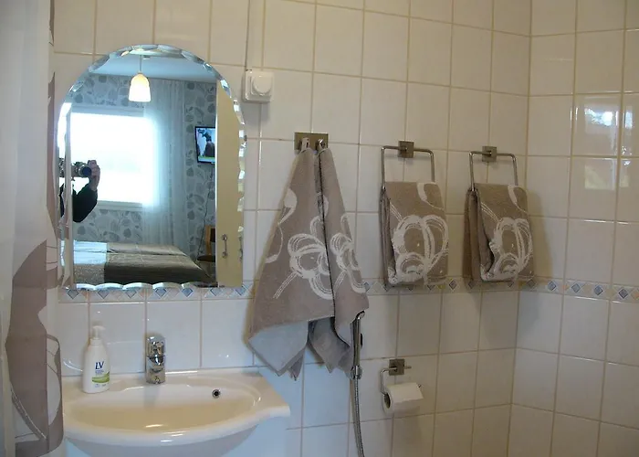 Hotelli Aliisa מלון